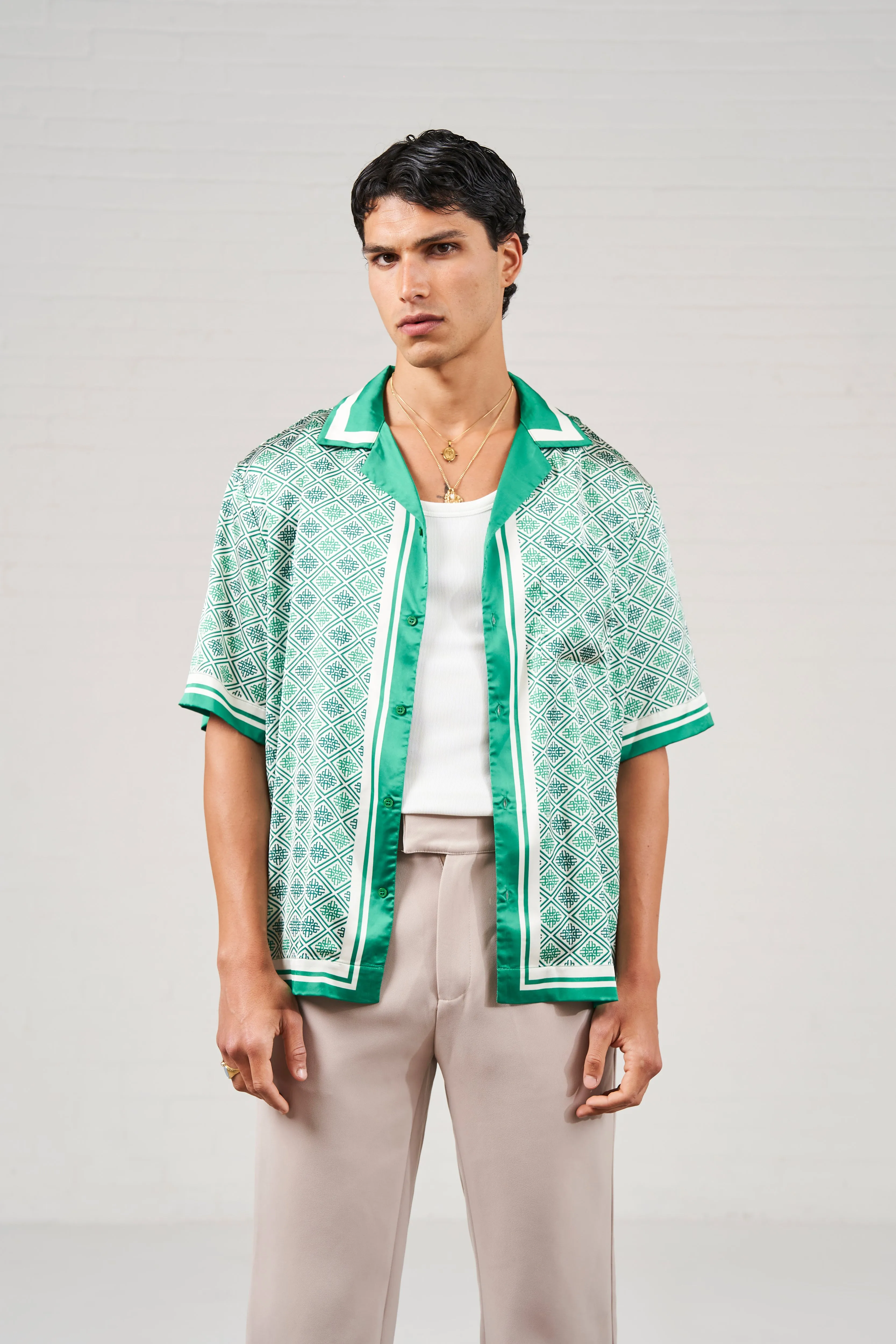 EMBLEM PRINT SHIRT - GREEN