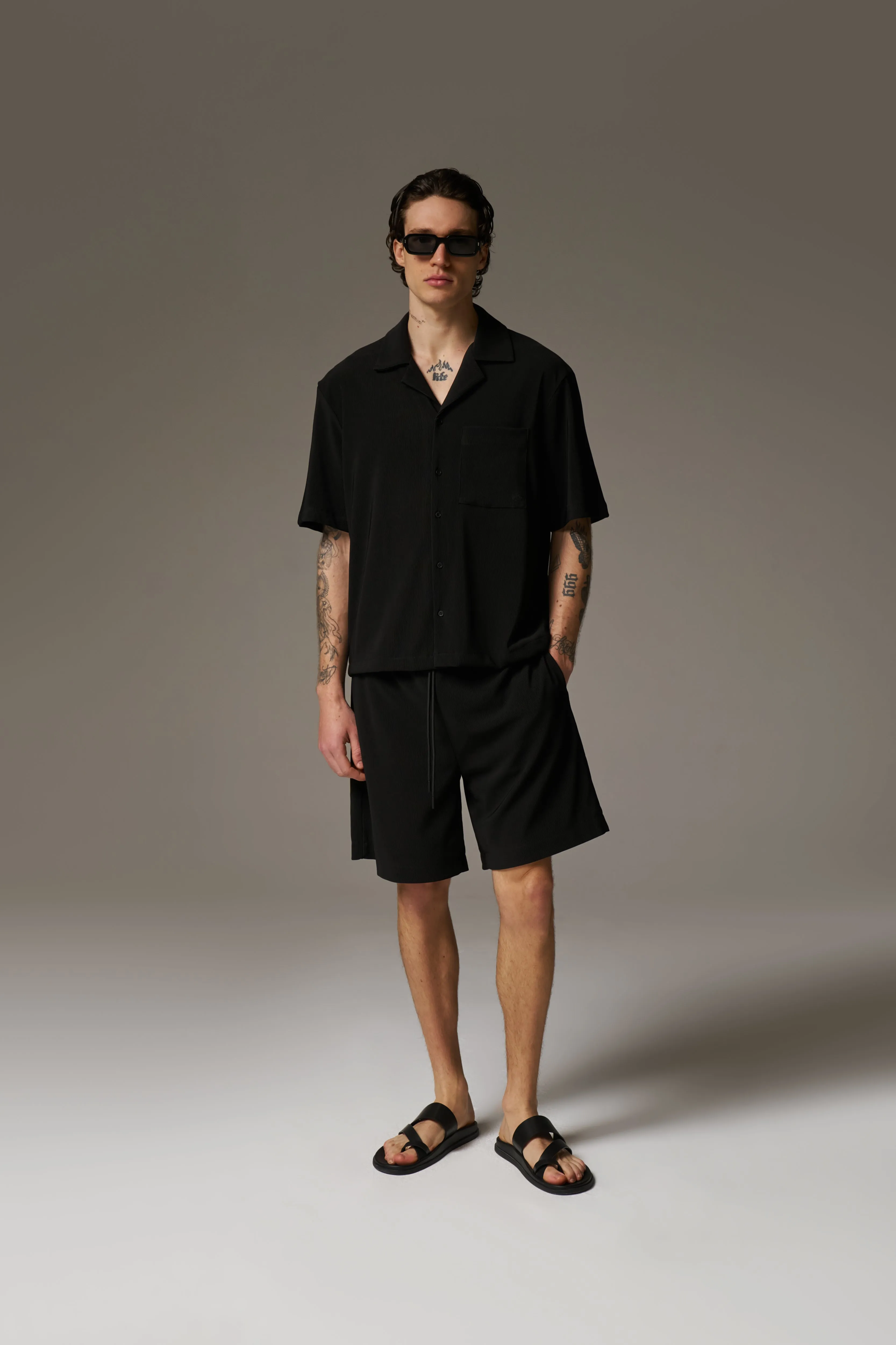 RIB BUTTON THROUGH SHIRT - BLACK